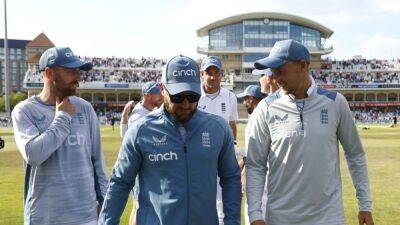 England thriving under McCullum's positive approach, says Broad