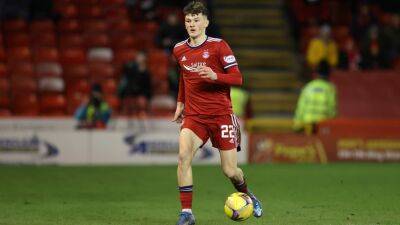 Liverpool agree deal for Aberdeen's Calvin Ramsey