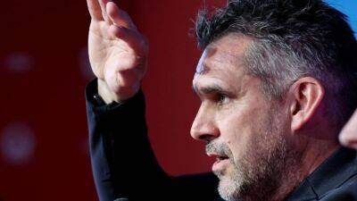 Lille part ways with manager Gourvennec