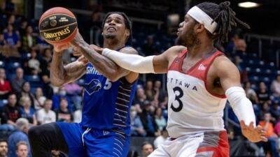 Nighthawks stay hot with win over BlackJacks - cbc.ca - Ottawa