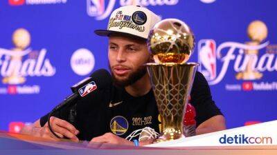 Top! Stephen Curry Sabet MVP Final NBA untuk Pertama Kalinya