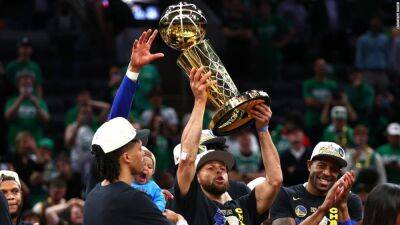 Steve Kerr - Stephen Curry - Tony Parker - Tim Duncan - Golden State Warriors win NBA championship with Game 6 victory over Boston Celtics - edition.cnn.com -  Boston -  San Antonio - county Travis