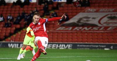Sheffield Wednesday linked with Championship forward as Owls step up striker search