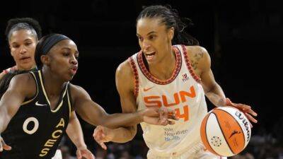 Candace Parker - Jewell Loyd - Alyssa Thomas - DeWanna Bonner's impressive 4th-quarter effort leads Sun to snap Storm's 4-game win streak - cbc.ca - state Indiana -  Seattle - state Connecticut