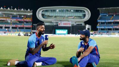"Given A Lot Of Inspiration To Many Guys": Hardik Pandya To Dinesh Karthik