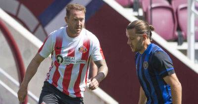 Hibs closing in on signing of ex-Celtic winger Aiden McGeady