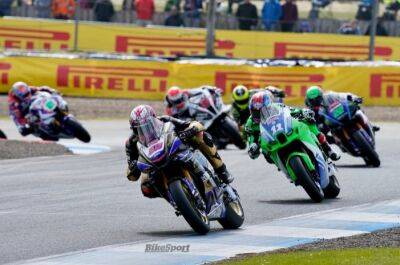 Knockhill BSB: Ray dominates race one