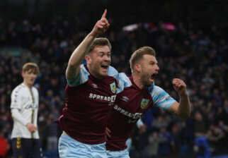 Burnley transfer resistance outlined as Leeds, Aston Villa and Wolves track player