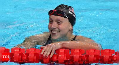 Katie Ledecky - Katie Ledecky regains women's 400m freestyle world title - timesofindia.indiatimes.com - Usa - Australia -  Budapest - county Smith