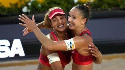 Canada's Wilkerson, Bukovec defeat Germany to clinch spot in beach volleyball worlds final - cbc.ca - Germany - Canada