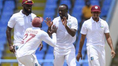 Shakib Al-Hasan - John Campbell - Kraigg Brathwaite - WI vs BAN, 1st Test, Day 3: Kemar Roach Puts West Indies On Verge Of Victory Against Battling Bangladesh - sports.ndtv.com - Bangladesh - Barbados - Jamaica