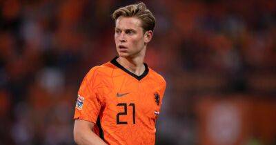 Manchester United are playing a dangerous game in Frenkie de Jong transfer chase