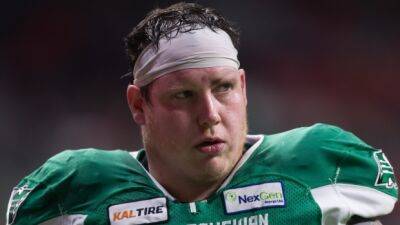Riders' Clark carted off against Elks - tsn.ca