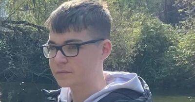 Appeal after 14-year-old goes missing from Oldham