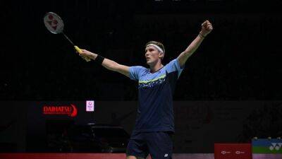 Viktor Axelsen Beats Zhao Jun Peng To Defend Indonesia Open Title