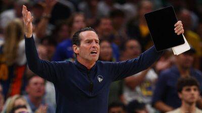 Report: Kenny Atkinson changes mind, turns down Hornets coaching job to stay with Warriors