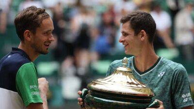 Roger Federer - Hubert Hurkacz - Hurkacz thrashes Medvedev for Halle title, sounds Wimbledon warning - channelnewsasia.com - Russia - Germany - Usa - Belarus - Poland