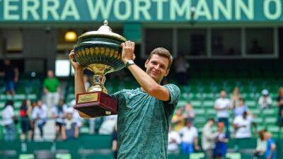 Hubert Hurkacz - ‘I’m super excited’ - Hubert Hurkacz dismantles world No. 1 Daniil Medvedev to clinch Terra Wortmann Open in Halle - eurosport.com - Birmingham