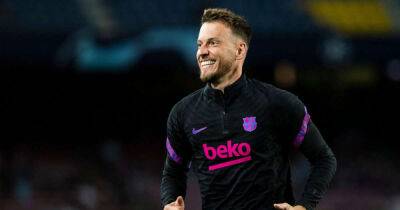 Aaron Ramsdale - Bernd Leno - Arsenal ‘monitoring’ situation of Barcelona outcast ahead of potential summer move - msn.com - Germany - Spain - Brazil