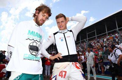Aston Martin boss wants to keep Vettel as Schumacher rumours ramp up