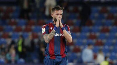 El Villarreal - José Luis Morales comunica que se marcha del Levante - en.as.com