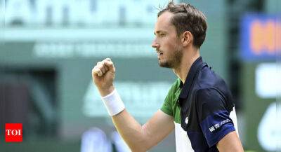 Daniil Medvedev stays top of ATP rankings, Hubert Hurkacz back in top 10