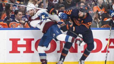 Early bodychecking doesn't prevent hockey injuries, study finds - tsn.ca - Canada - county Canadian