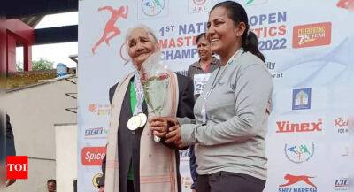 At 105 years, super grandma sprints to new 100m record - timesofindia.indiatimes.com - India -  Delhi -  Sangwan