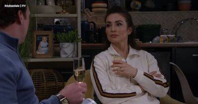 Itv Emmerdale - ITV Emmerdale fans puzzled by timing in latest episode amid Leyla and Liam scenes - manchestereveningnews.co.uk