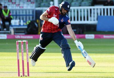 Kent Spitfires (190-5) lost to Gloucestershire (195-4) by five runs in T20 Blast at Canterbury