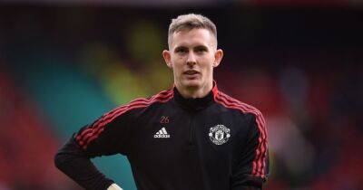 Manchester United to move for new goalkeeper as Dean Henderson loan edges closer
