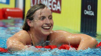 Katie Ledecky breaks female record for most swimming worlds medals