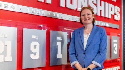 Chicago's Meghan Hunter becomes 4th woman named NHL assistant general manager