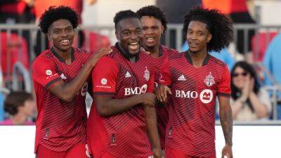 Toronto FC roll past CF Montreal into Canadian Championship final - tsn.ca