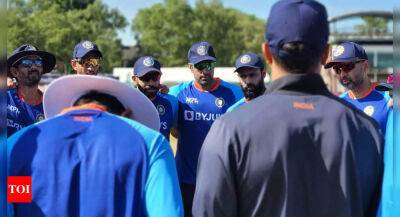 Ravichandran Ashwin joins team in Leicester - timesofindia.indiatimes.com - Britain - India