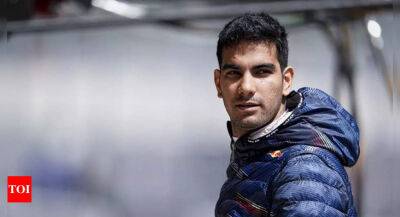 Jehan Daruvala completes successful F1 test with McLaren - timesofindia.indiatimes.com - Britain - Italy - India