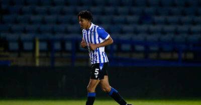 Sheffield Wednesday hand out first pro deals to promising U23s duo