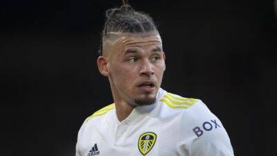 Manchester City reportedly agree a fee with Leeds United for midfielder Kalvin Phillips as transfer edges closer