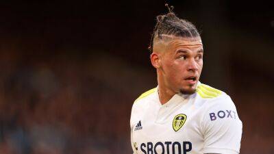 Manchester City agree deal for Leeds' Kalvin Phillips