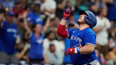 Kirk homers again as Blue Jays roll past Brewers - tsn.ca