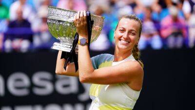 Petra Kvitova claims Eastbourne title with comfortable win over Jelena Ostapenko