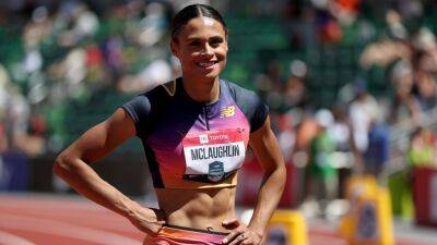 Sydney McLaughlin smashes her own 400m hurdles world record at US National Championships in Eugene