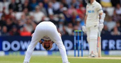 Graeme Swann - Daryl Mitchell - Tom Blundell - Jack Leach - Matthew Potts - England vs New Zealand, third Test day four live: score and latest updates from Headingley - msn.com - Netherlands -  Hobart - New Zealand -  Anderson - county Cook