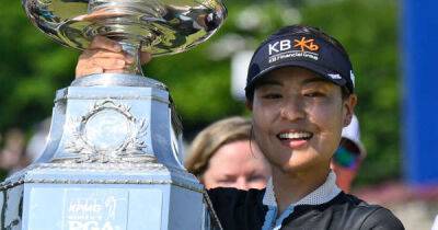 Chun wins Women's PGA after late Thompson collapse