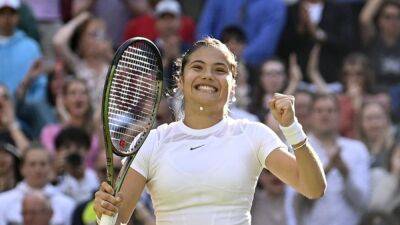 Emma Raducanu - Alison Van-Uytvanck - Raducanu triumphs on Centre Court debut - channelnewsasia.com - Britain - Belgium - Usa -  Virginia