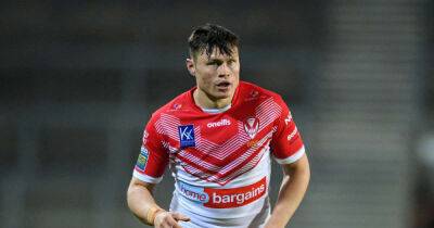 St Helens tie down rising star Ben Davies on new contract