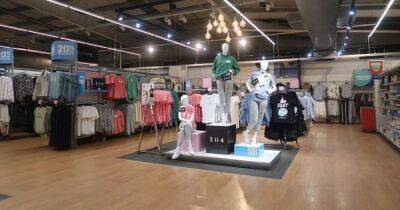 ASDA launches budget £4 t-shirts, but the sizing has angered shoppers - manchestereveningnews.co.uk - Manchester
