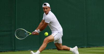 Wimbledon 2022 live: Briton Ryan Peniston wins, Matteo Berrettini out with Covid - latest updates