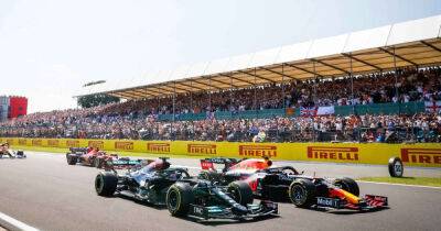 Five memorable moments from the British Grand Prix - Verstappen crash, GP priest, Mansell in '87... - msn.com - Britain