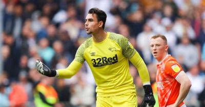 Joe Lewis - Derby County - Jim Goodwin - Kelle Roos - 'You have to make choice': Aberdeen's Kelle Roos sends message to Joe Lewis over fight for gloves - msn.com - Spain -  Aberdeen - county Woods